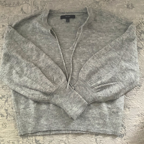 Vero Moda Sweaters - VERO MODA PUFF SLEEVE SWEATER